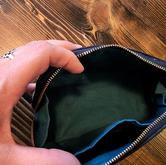 Authentic Vintage Coach Makeup bag - Picture 4 of 5